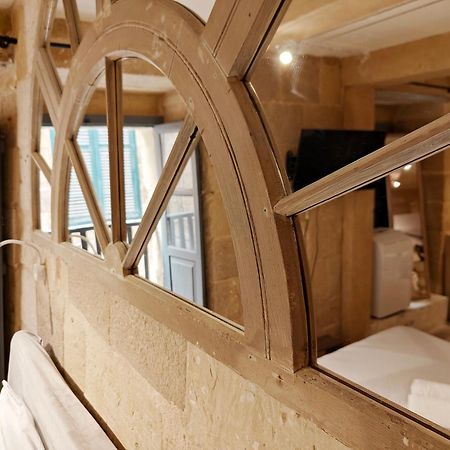 Travelers Stay Биргу Екстериор снимка